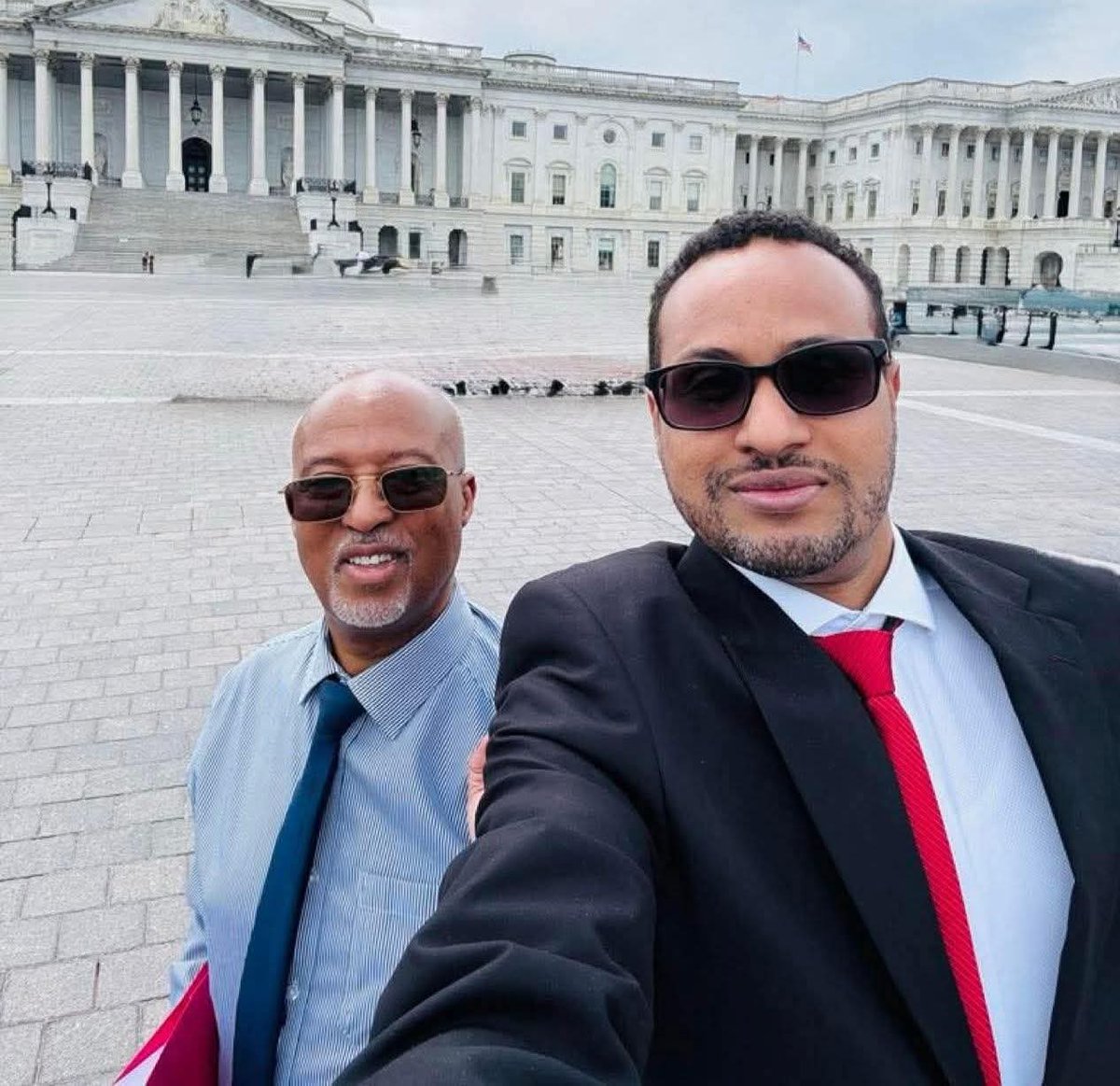 WaisAbdi1's tweet image. #Ambassador  Bashir Goth
#Ambassador Dr-Mohamed Hagi

Both of these men are men who have worked hard for their country and are doing a great job.✅️