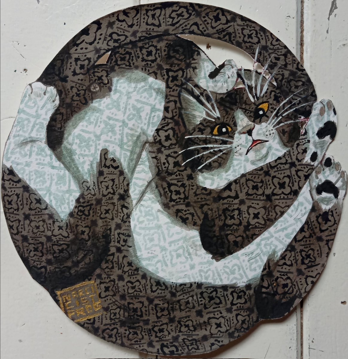 narcicistfrog's tweet photo. Acá están:
• Planos de Color
• Pintar prescindiendo del dibujo
• Negro como protagonista
• Pintar en una superficie distinta (Es una cerámica) https://t.co/ujEXhySEYn
