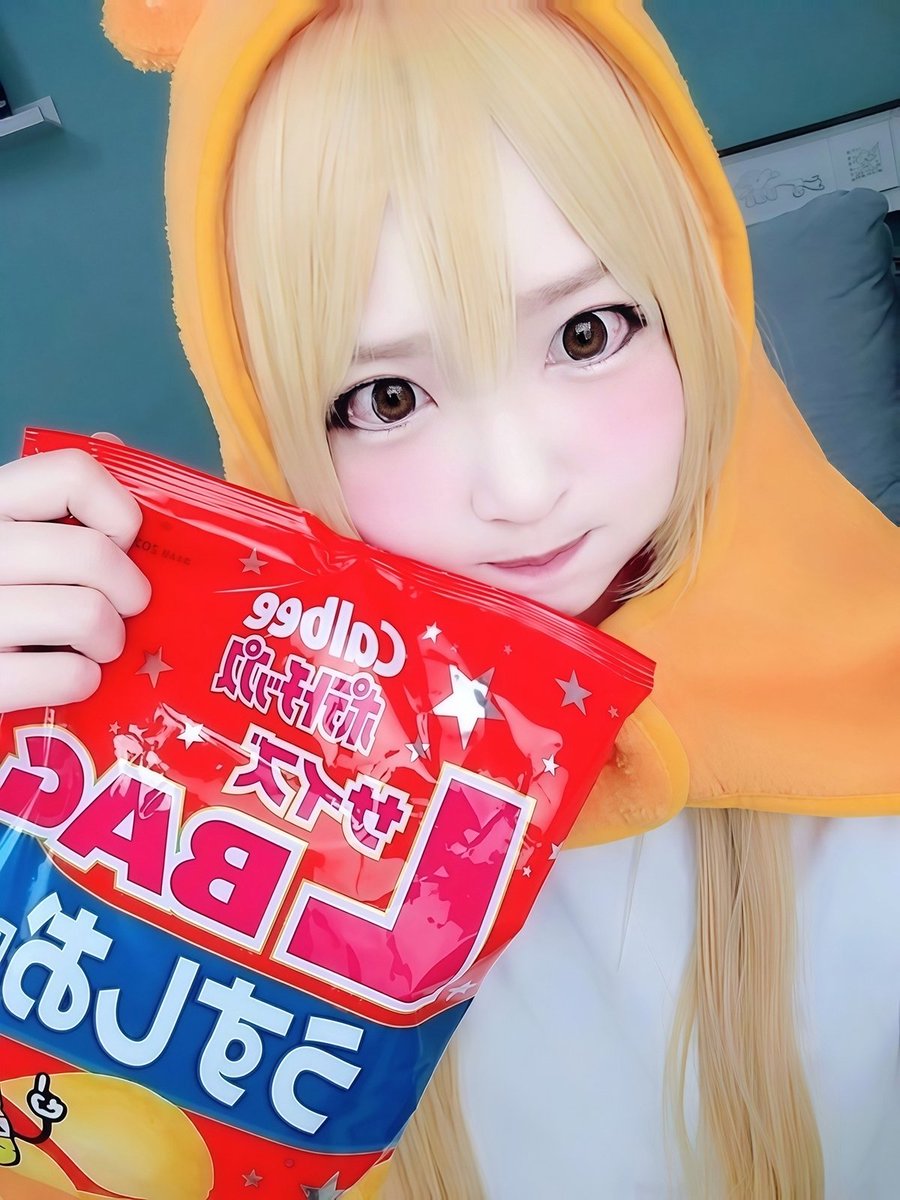 xxmtxx111's tweet photo. ポテイト大好き🫶🍟るんるん🧡💛

#フォローしてもらえたらうれしいキュン 
#推してください 🐰。
#推し不在さんおいで
#コスプレイヤーさんと繫がりたい
#カメラマンさんと繫がりたい
#写真撮ってる人と繫がりたい
#Cosplay #cosplayer
干物妹!うまるちゃん🧡 https://t.co/OIrcyvPSI1