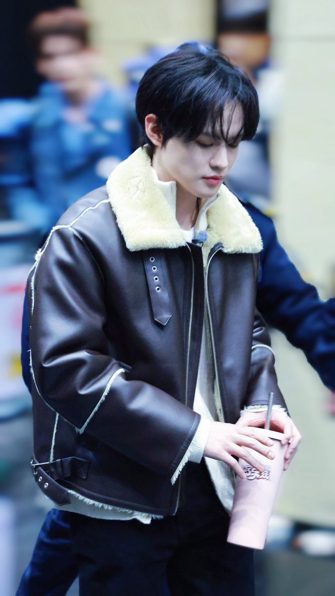 😼

#NCTDREAM                        
#CHENLE            #천러