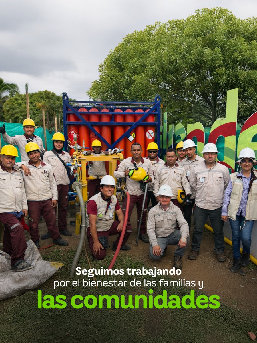 EPMestamosahi's tweet photo. Sin descanso y contra todo pronóstico, llegamos hasta los hogares de San Juan de Urabá para que el gas natural volviera a acompañar la vida diaria de las personas. 💚
Con una estación descompresora portátil y trabajo conjunto con la Alcaldía, restablecimos el servicio de gas natural, acompañando a las familias en un momento clave mientras las vías se recuperan.
Seguimos trabajando para garantizar un servicio seguro y confiable, porque cuando se trata de los servicios públicos, lo que nos mueve es estar ahí, junto a las comunidades. 🙌