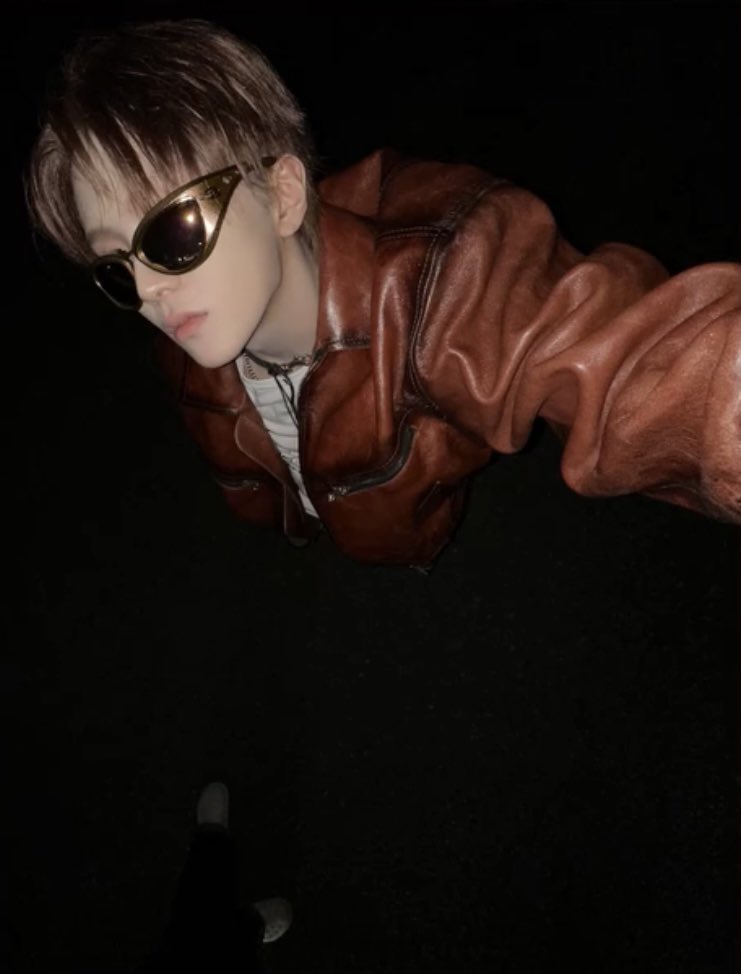 아 골때려
다른집 06들은 뽀용.뽀용.,,,하게 찍었는데 우리집만 ㅅㅂ뭔힙찔.