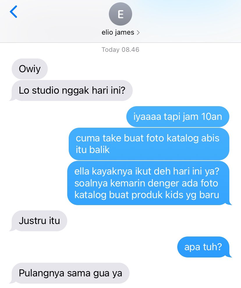 caphesenia's tweet photo. begini keseharian chat orang lagi pdkt https://t.co/w4JJnbiFh5