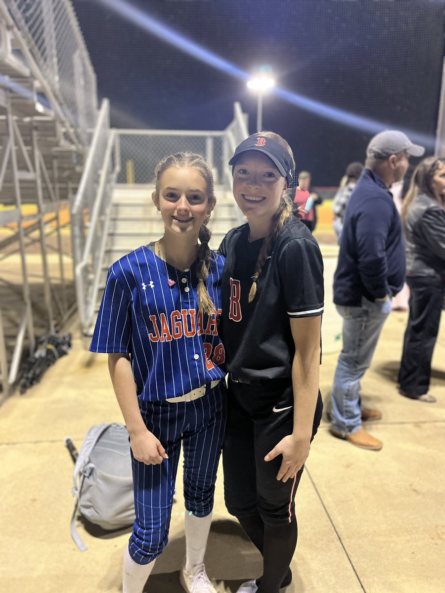 Top Gun 2011 MS tweet media