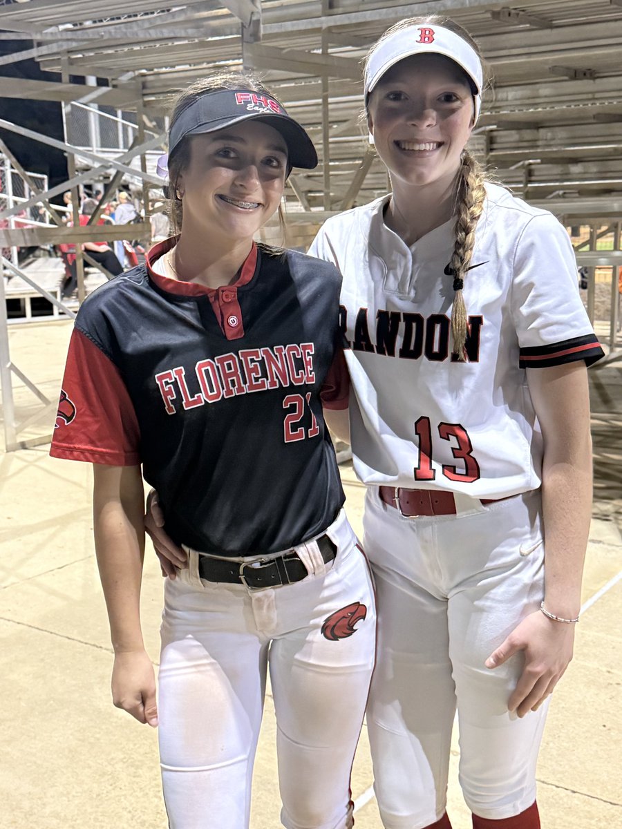 Top Gun 2011 MS tweet media