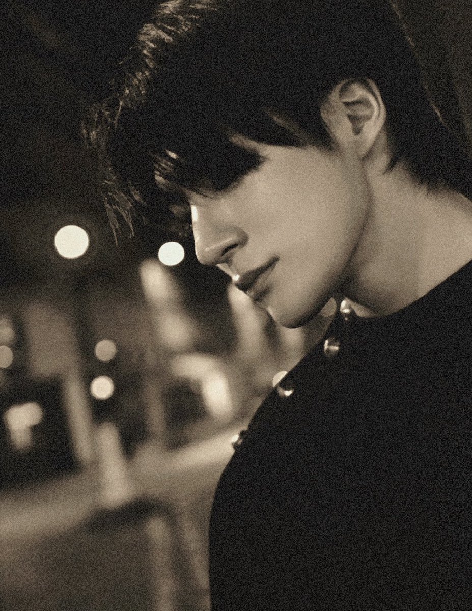 มินจ๋อง tweet media