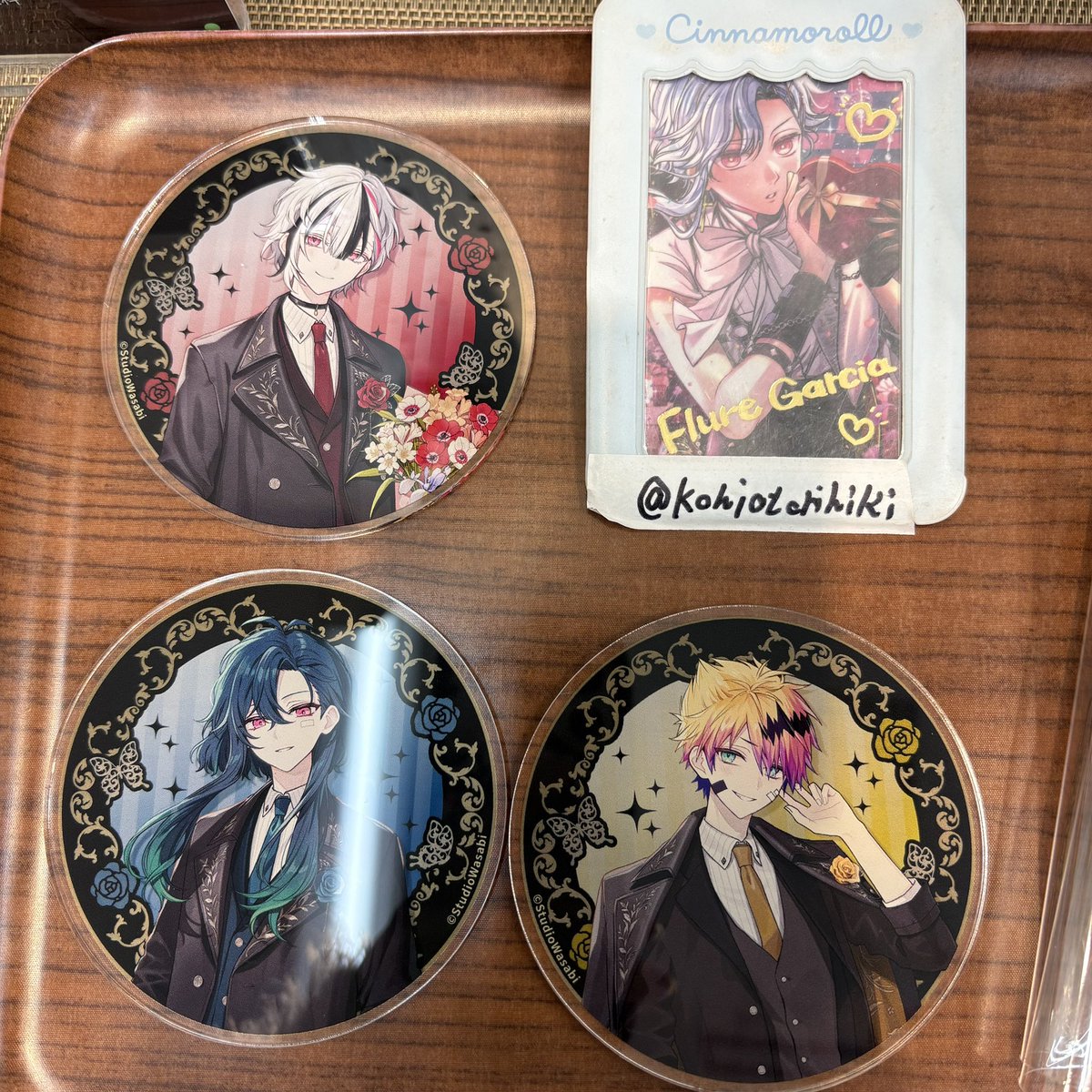 こひ@お取引垢 tweet media