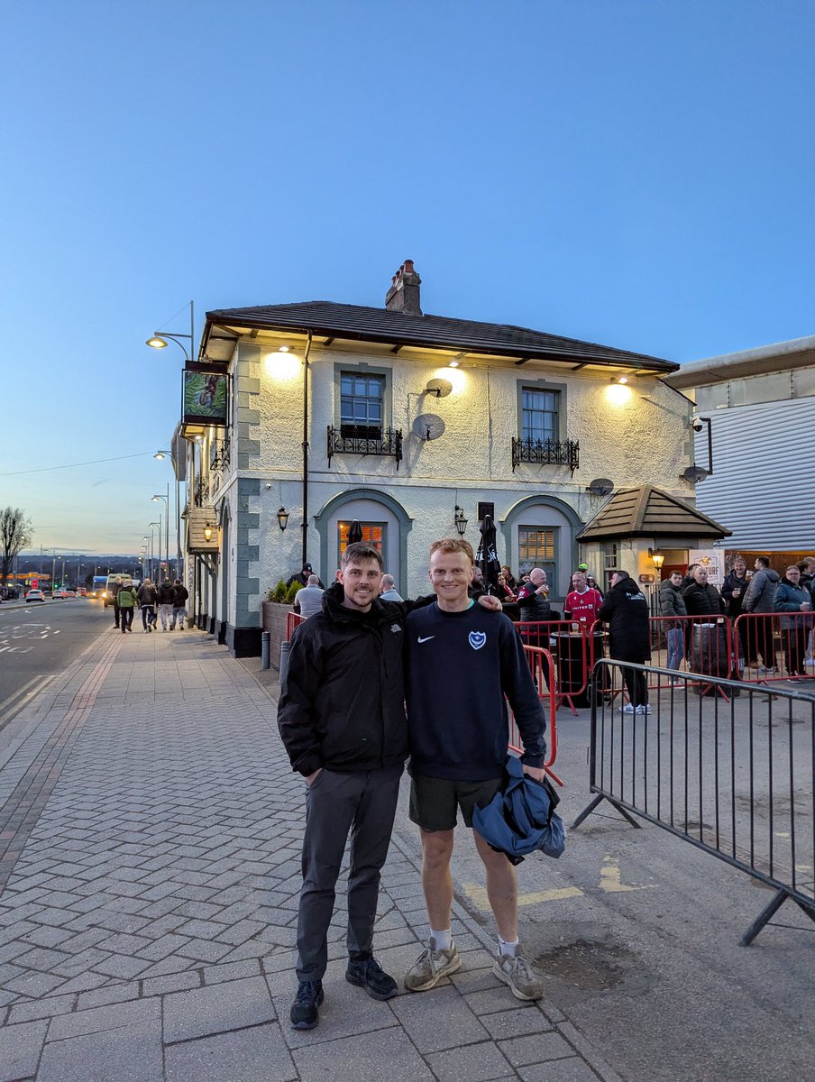 Mitchell Jones tweet media