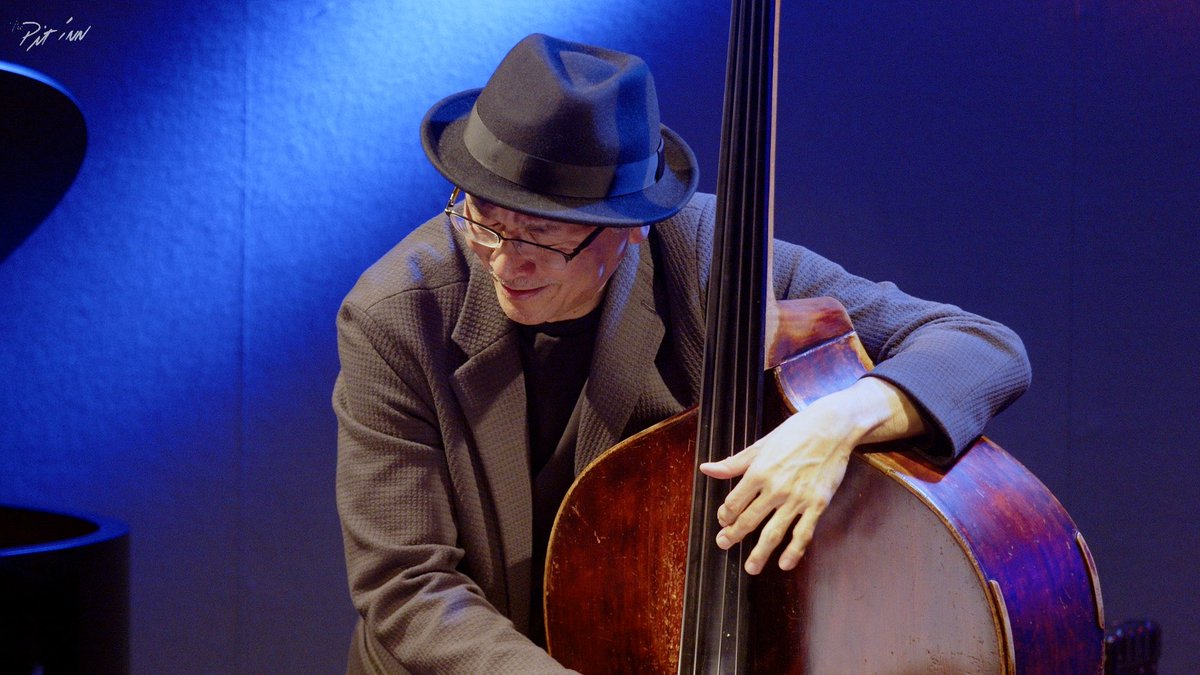 pit_inn_'s tweet photo. Today’s <Yosuke Inoue Trio> show is over!
The archive will be available for streaming for a month. Please enjoy!
https://t.co/PNJB2Jf7iQ
#pitinnnetjazz
#shinjukupitinn
#YosukeInoueTrio
#YosukeInoue #bass
#KazuhiroTakemoto #piano
#ShogoHamada #drums
#jazz https://t.co/UrwErnBCF4