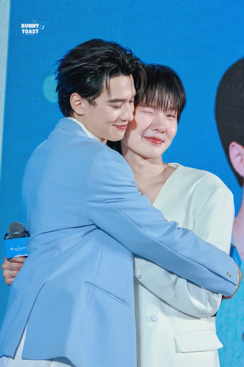 moonbellei's tweet photo. LUCUU BANGET KENAPA SIIII 😭 https://t.co/Un5i4M8o0g