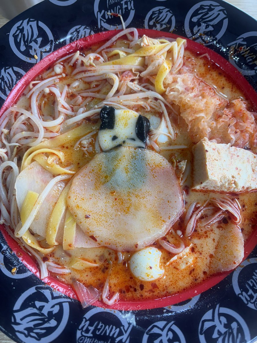 샤샤.. tweet media