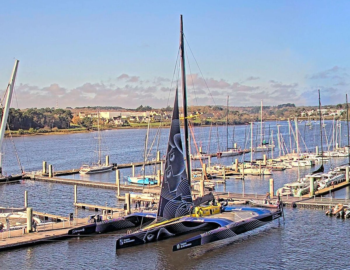 UltimBoat's tweet image. #Ultime #Ultim #Tests
Les tests et autres essais se poursuivent, 11 jours après sa mise à l'eau à Lorient, à bord du Gitana  18