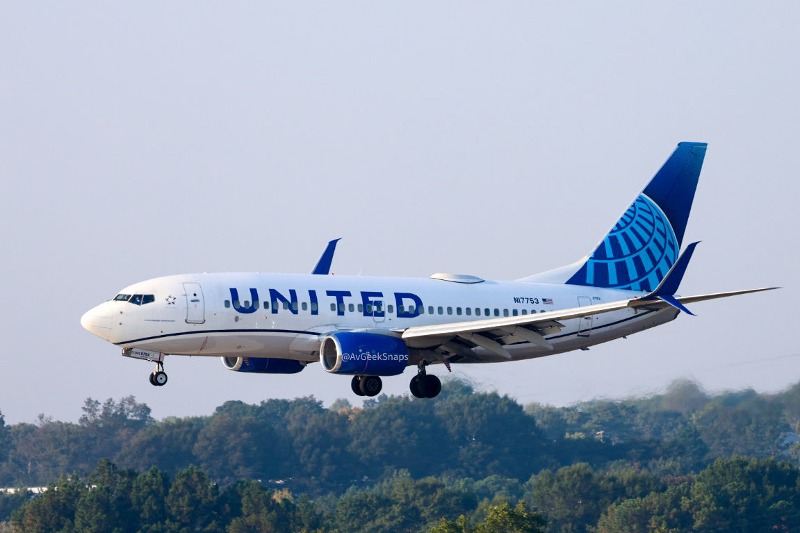 Avgeeksnaps tweet media