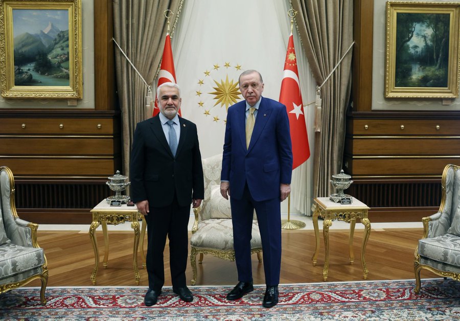 Genel Başkanımız Sayın Zekeriya Yapıcıoğlu, Cumhurbaşkanı Sayın Recep Tayyip Erdoğan’ı Cumhurbaşkanlığı Külliyesi’nde ziyaret etti.