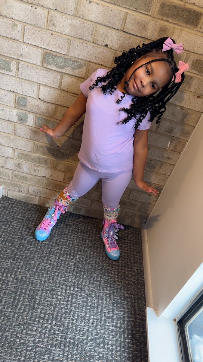 Happy 5th Birthday to my baby 💜🍬🍭🫶🏽🩷