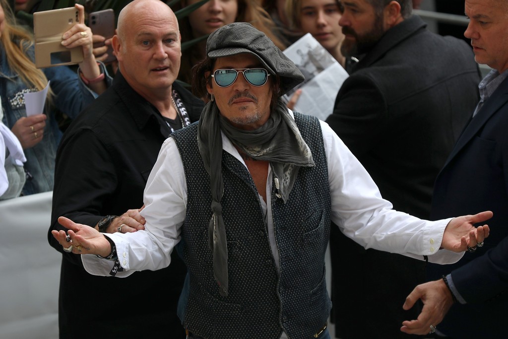 jdorg's tweet image. Pic of the Day August 28, 2021, Minamata Premiere, Karlovy Vary johnny-depp.org/gallery/appear… #johnnydepp #jdorg