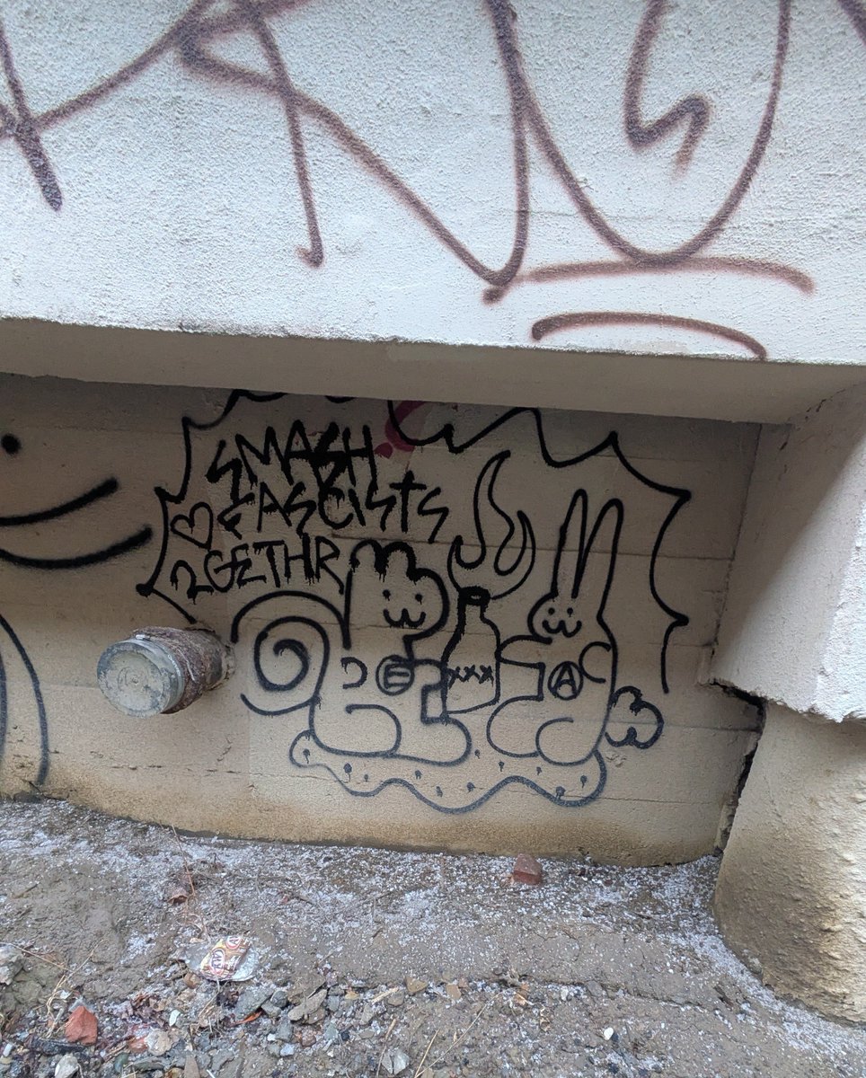 pghgraffiti tweet media