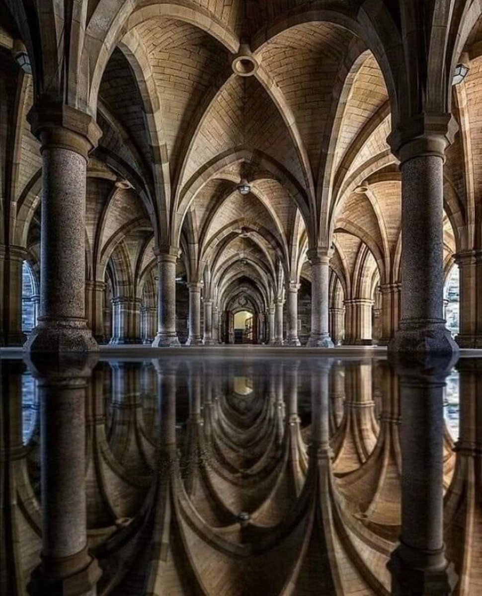 Breathtaking.

The Cloisters at the University of Glasgow in Scotland