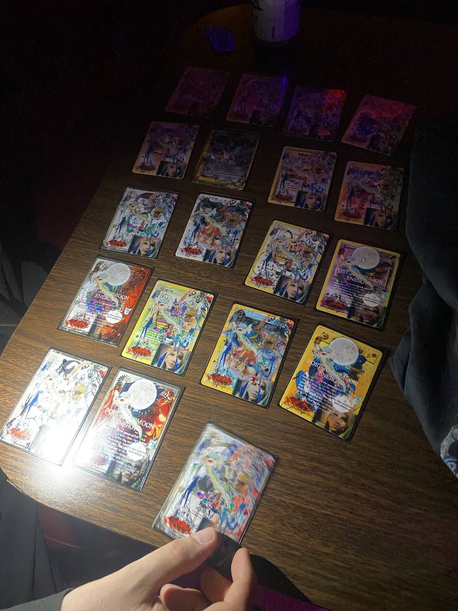 ann hirsch tweet media