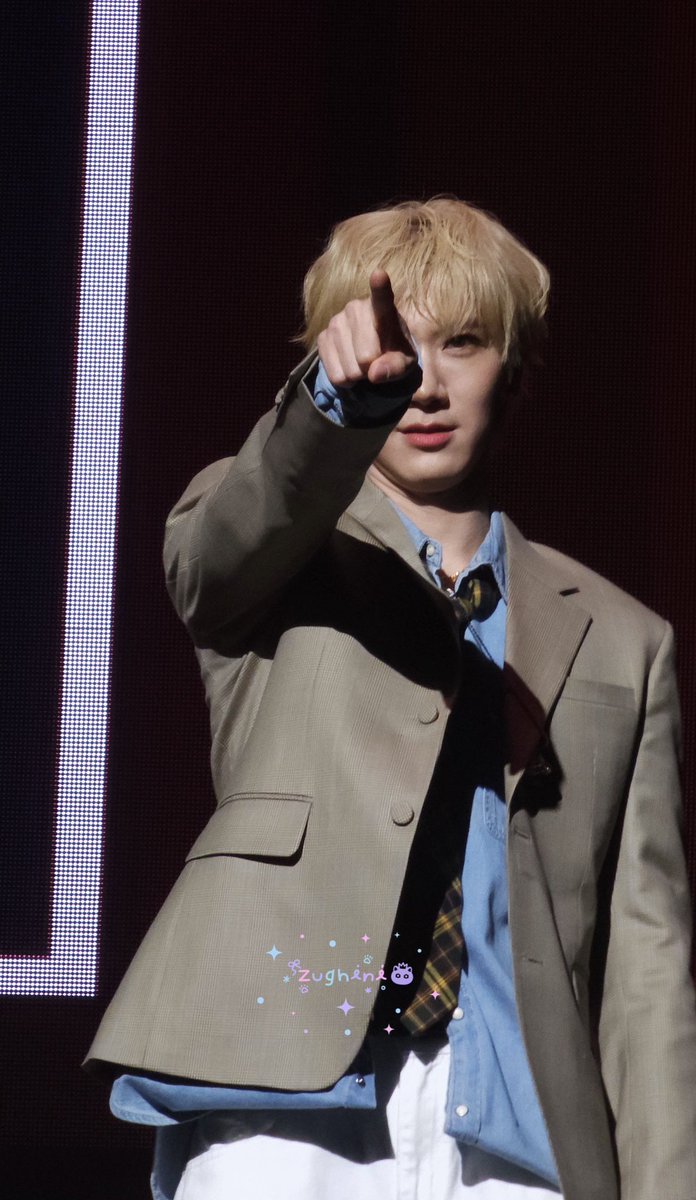 คนนั้นแกล้งหนู 

#TEN_BDAY_PARTY #AboutTen