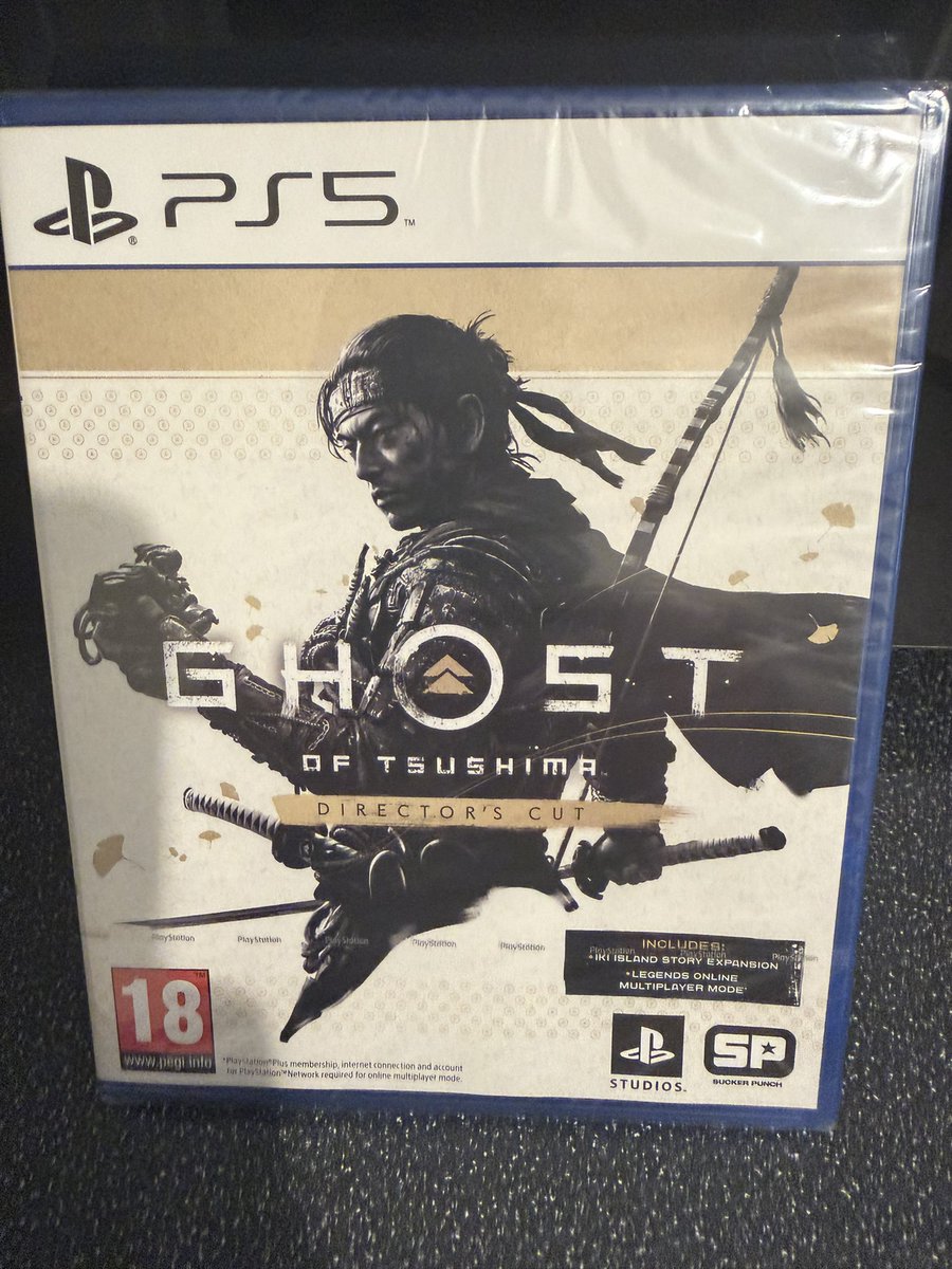 P7 Copyrighted tweet media