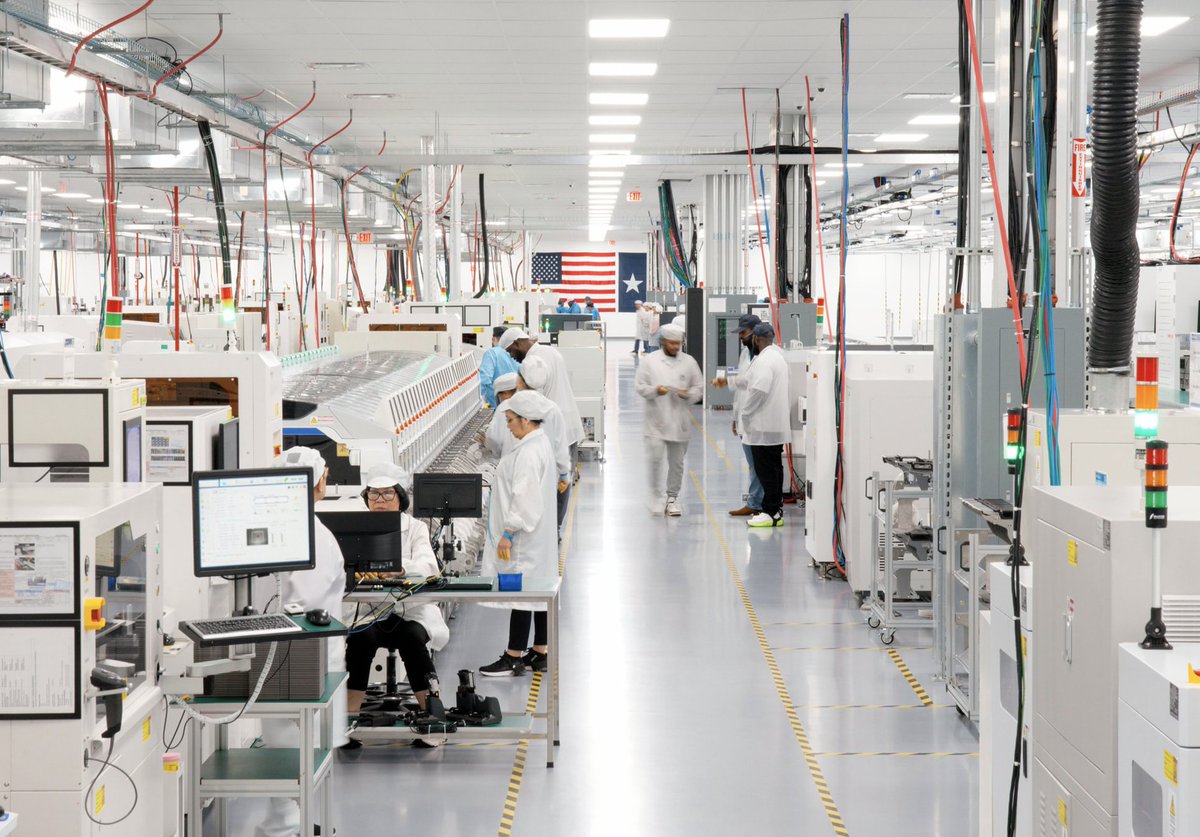 Collin McLelland 🏴☠️ tweet media