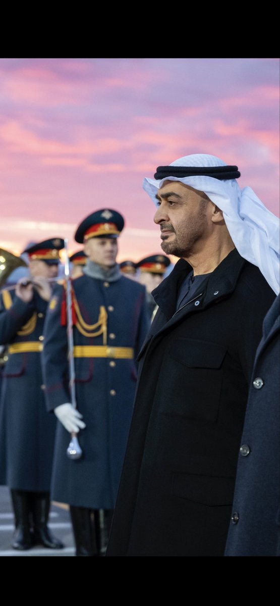 Rakanops's tweet photo. @MohamedBinZayed أجمعين ياطويل العمر ويحفظ الإمارات العربيه المتحده قيادة وشعبا  🇦🇪 💜 🇰🇼 https://t.co/7py2iatBKk