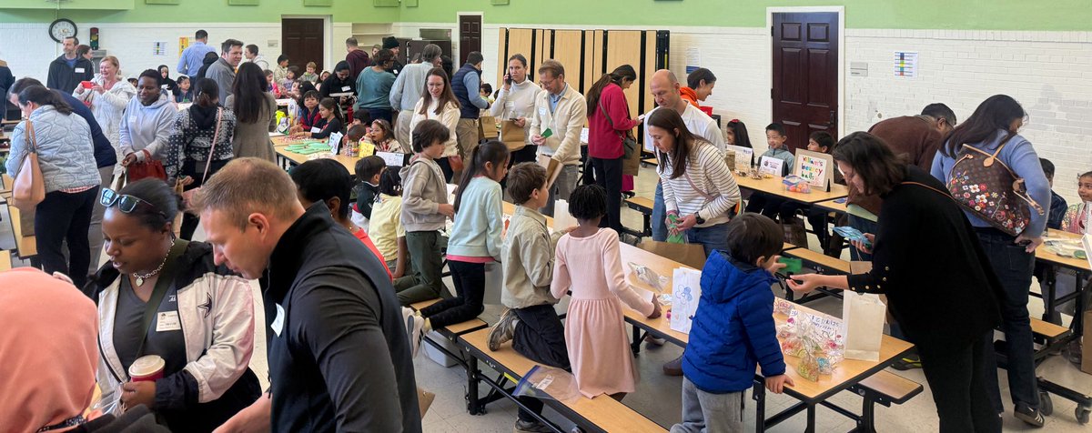 River Oaks IB World School tweet media