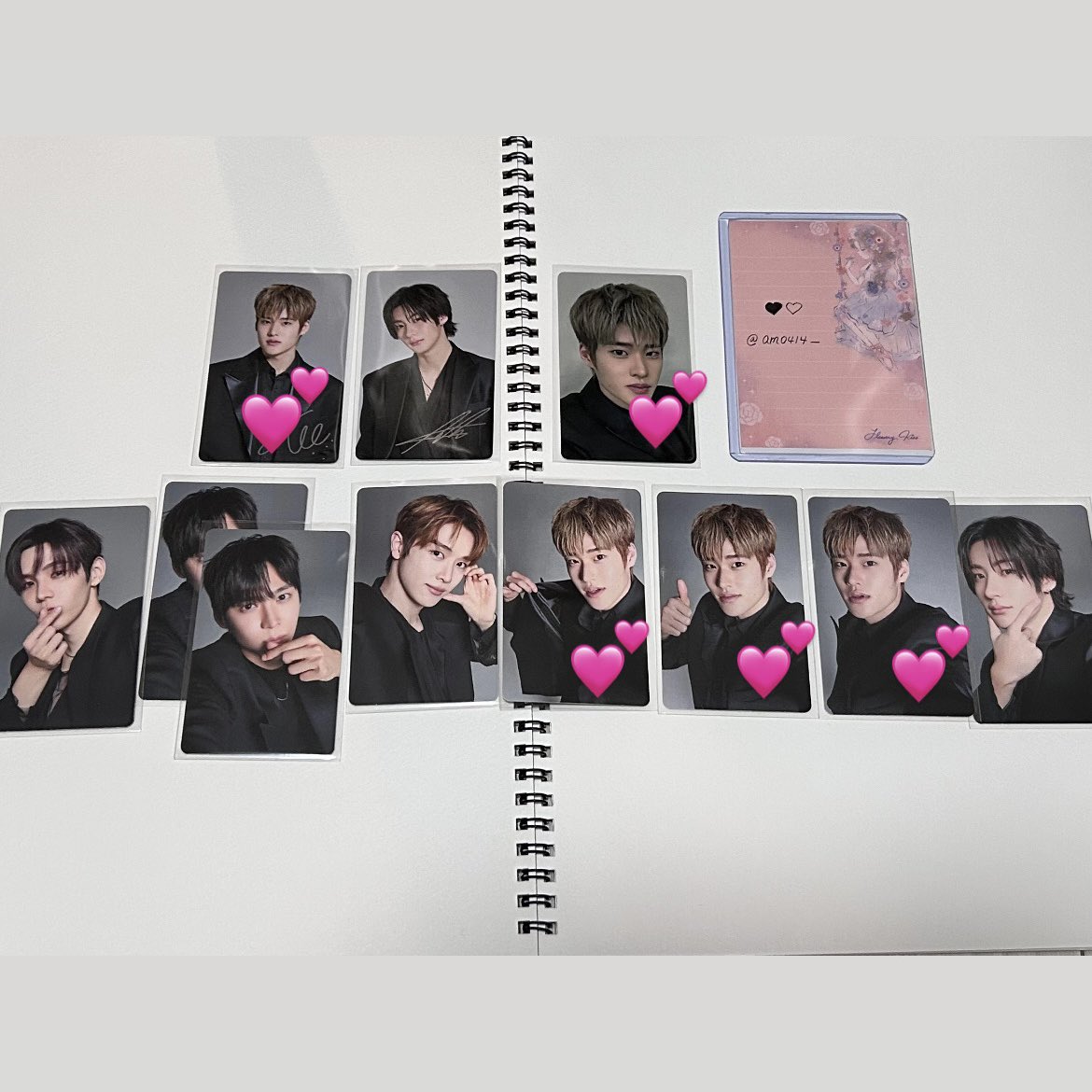 🖤🤍 tweet media