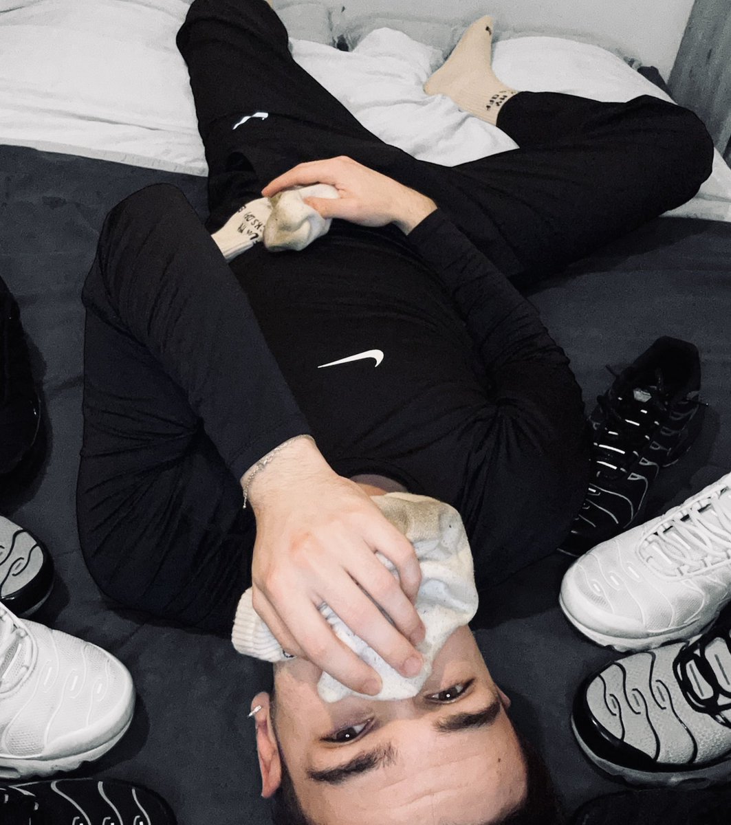 Twink Kinky 🔥 tweet media