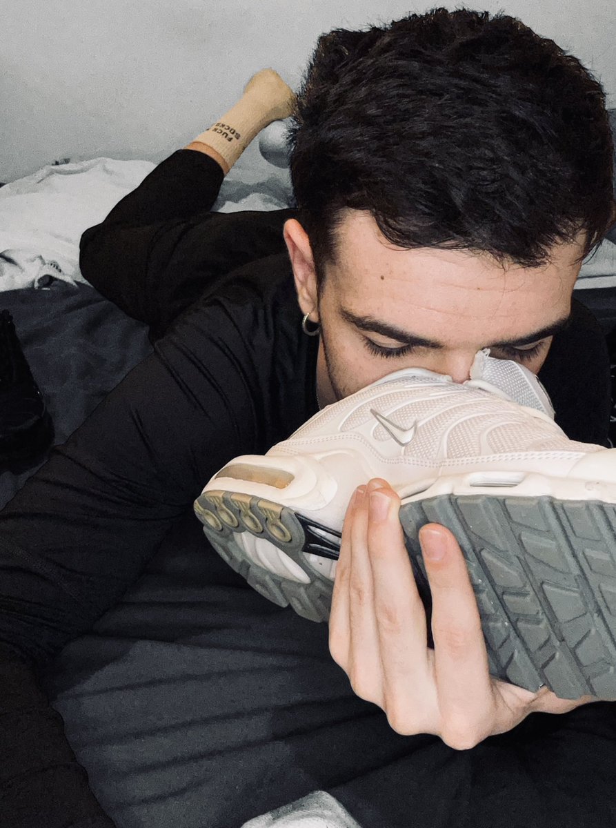 Twink Kinky 🔥 tweet media