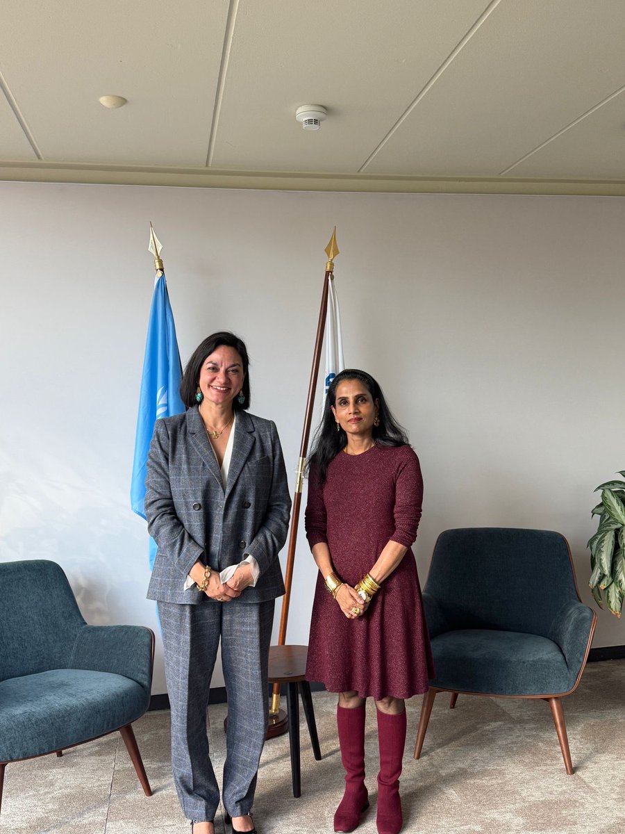 MisionMexOI's tweet image. 🇲🇽 @feller_jennifer, @FranciscaE_ME y @RuvenMenik #UNHCR conversaron sobre el trabajo conjunto en materia de protección e inclusión de personas refugiadas, fortalecimiento de capacidades del sistema de asilo, mecanismos regionales, y mejora en la coordinación entre agencias ONU