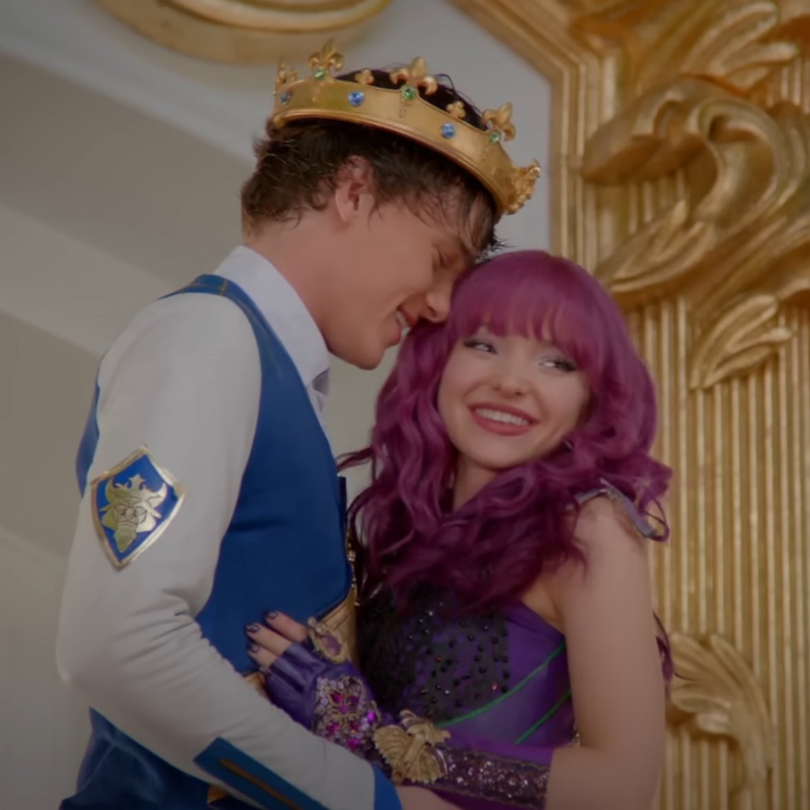 Dove Cameron Charts tweet media