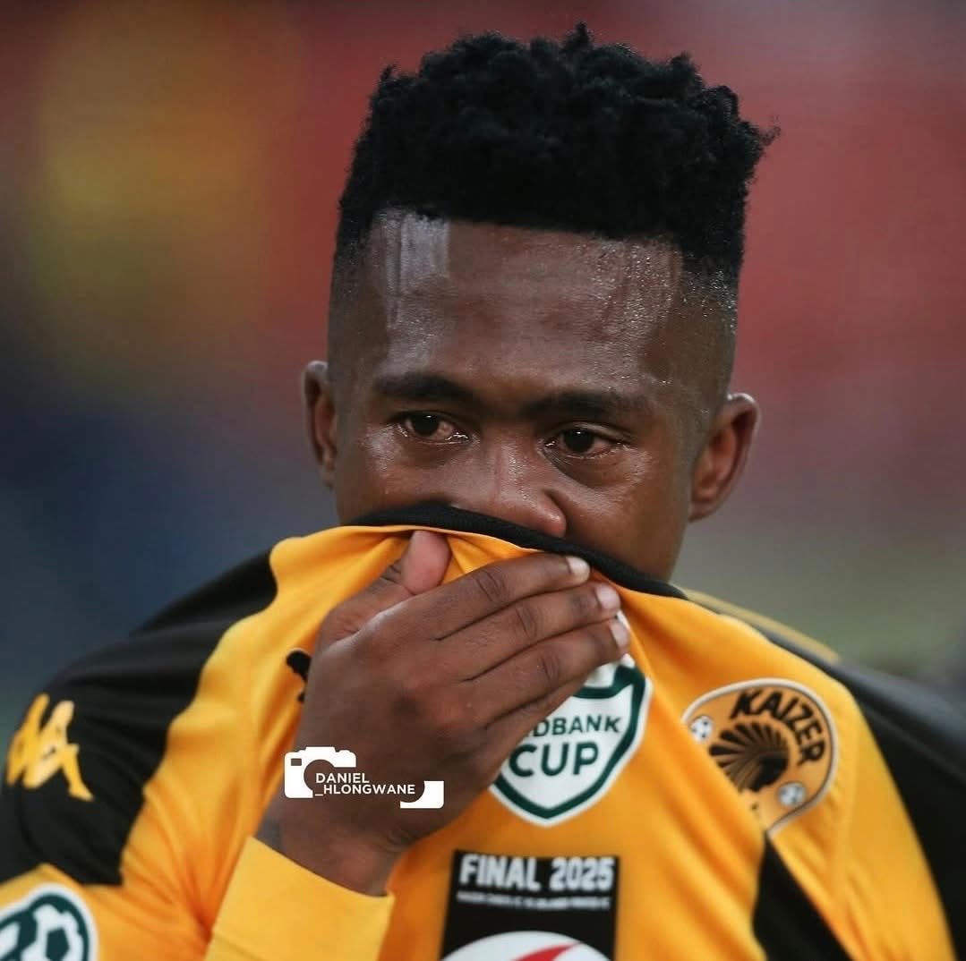 brokegirlKay's tweet photo. Dear Mduduzi Shabalala,
You joined the club at one of the worst phases in its history. You gave us beautiful moments. You became the light and the hope of the club with your performances and important goals to the very same fans who are crucifying you now, without questioning or understanding the environment that may not be helping you grow.
You were part of the squad that brought silverware back home by winning the Nedbank Cup.
So now the question lingers: Is it really you? Or is there a deeper problem within the structure that is holding you back?
Young players are shaped by the environment around them. Growth requires guidance, consistency, and protection.
Take this time to face this challenge with all the positivity you have, because this is growing you more instead of crushing you. Remain true to the game 🙏🏽