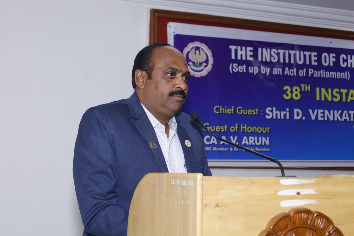 casakthi_erd's tweet photo. Grateful and honoured to take charge as the 38th Secretary of the Erode Branch of SIRC of ICAI. Thankful for the trust placed in me. Committed to working for the growth of our members and the profession. https://t.co/s44bAtR7b2
