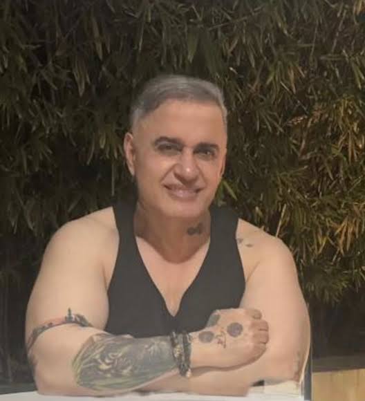 yolevenezuela's tweet image. Bichitoooo...

¡Pa fuera!*

*el destino lo alcanzara.