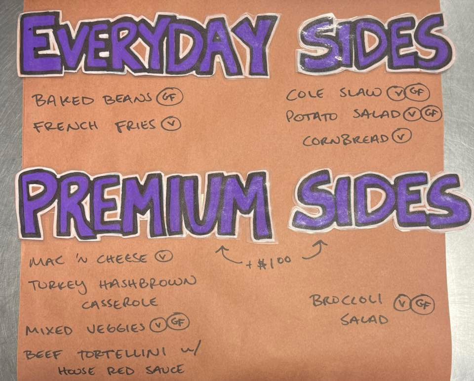 🐮 BRISKY BUSINESS 🍳

Smoked Brisket Sandwich with a Fried Egg, House Bacon, Cheddar Cheese, Hashbrowns, and Chipotle Aioli on Toasted Sourdough!

🔥636-265-1234🔥
linktr.ee/SugarfireWingh…
