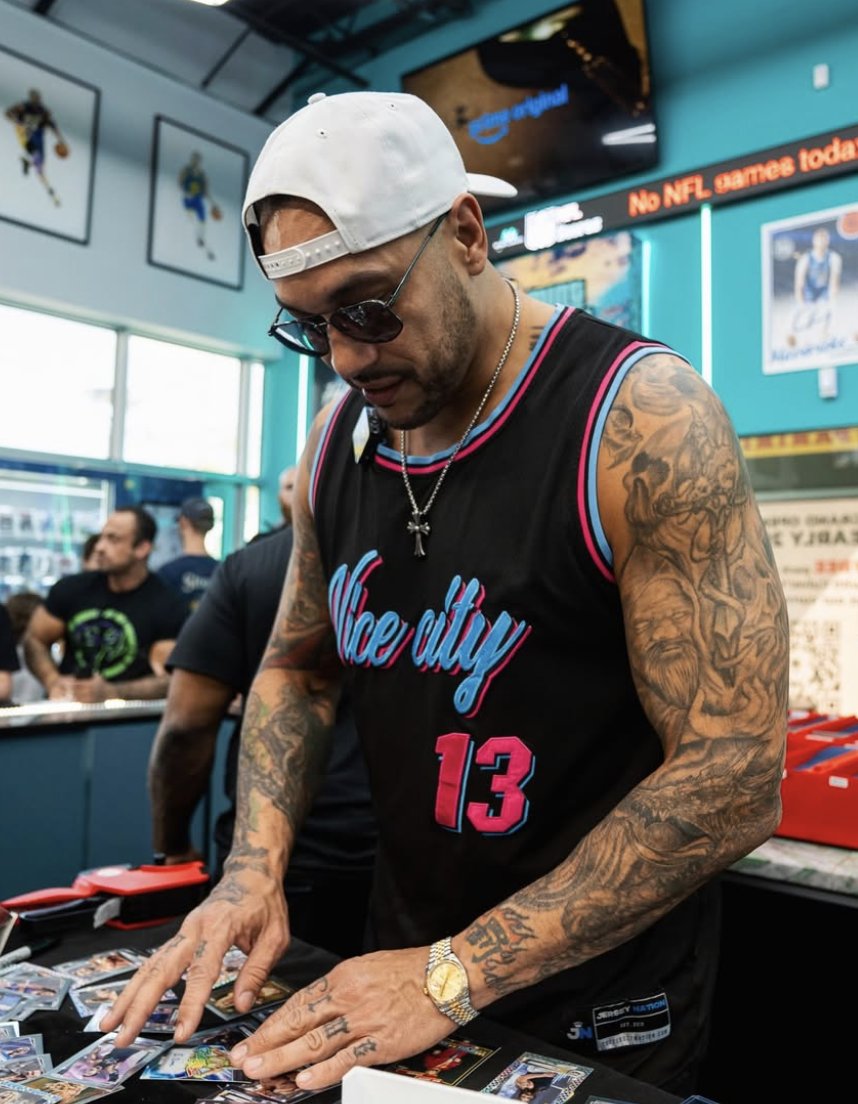 AAMintCards tweet media