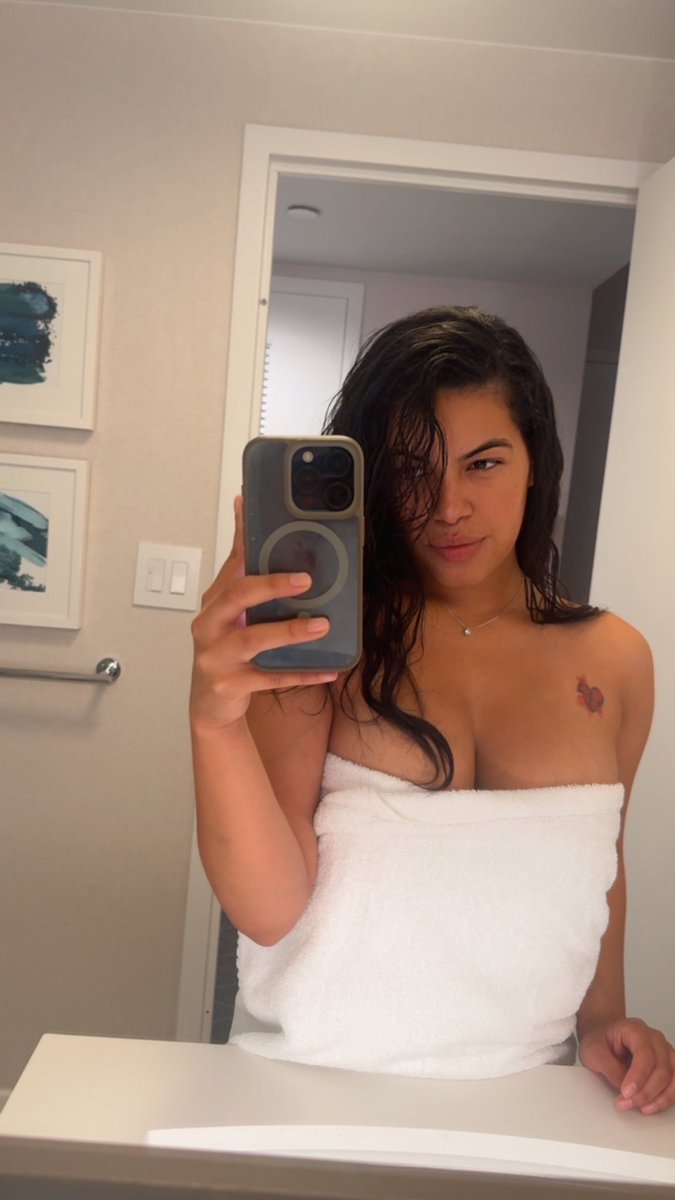 Maya Farrell tweet media