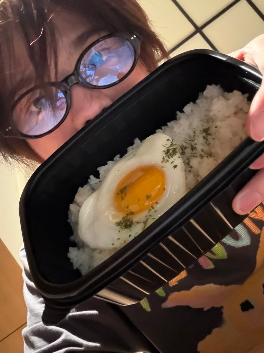 라떼 (@ttalgumalatte) on Twitter photo 