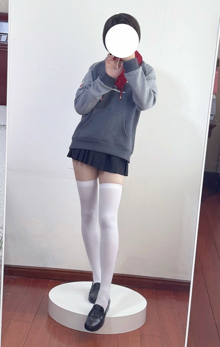 yeyeziowo's tweet photo. 小秦的 https://t.co/CNnG3wqbt7