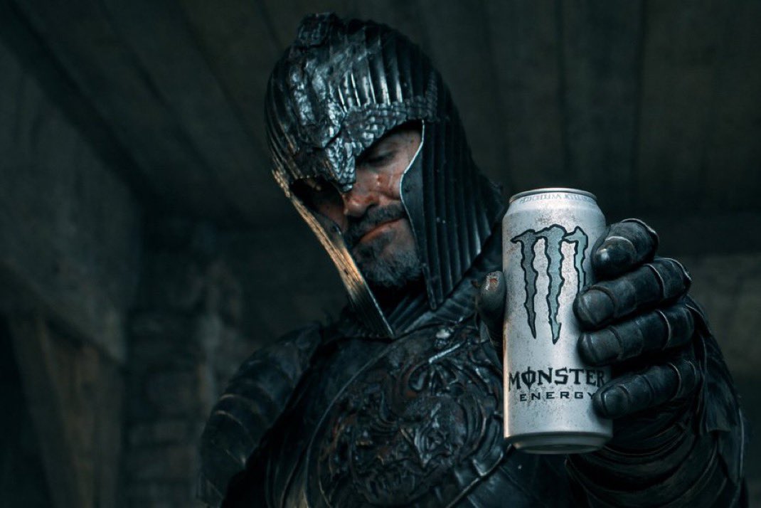 S1apSh0es tweet media