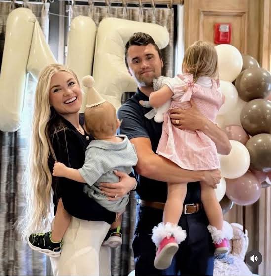 El Detective Azulino tweet media