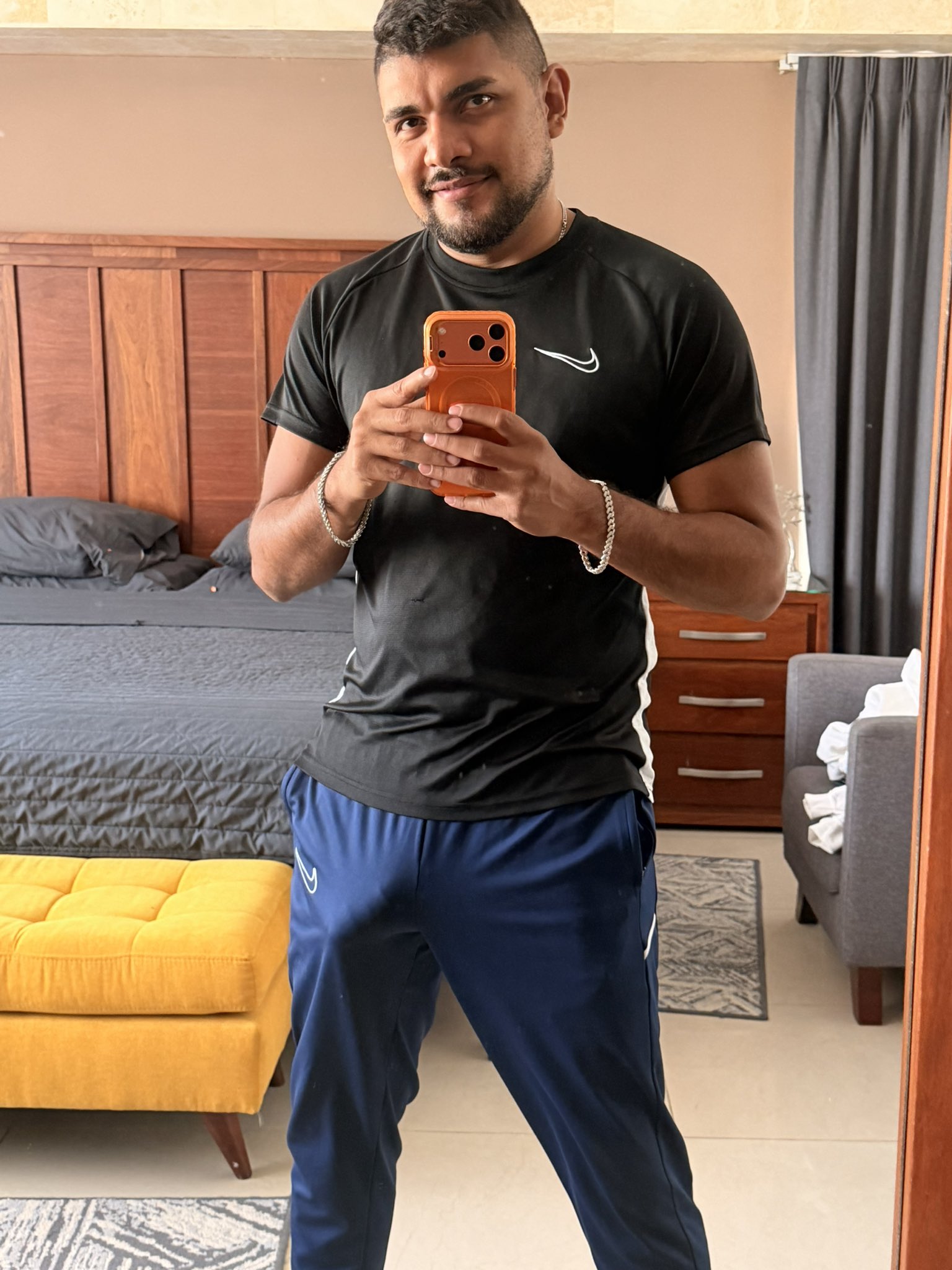 Buen día gente ❤️🔥 https://t.co/0ofGgHXLcc