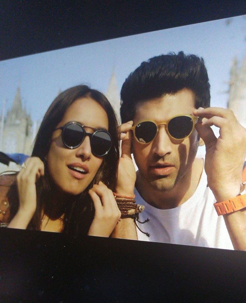 sidadishra's tweet photo. The screen feels brighter whenever she appears. 16 YEARS OF SHRADDHA KAPOOR https://t.co/8GCTaO0hrL