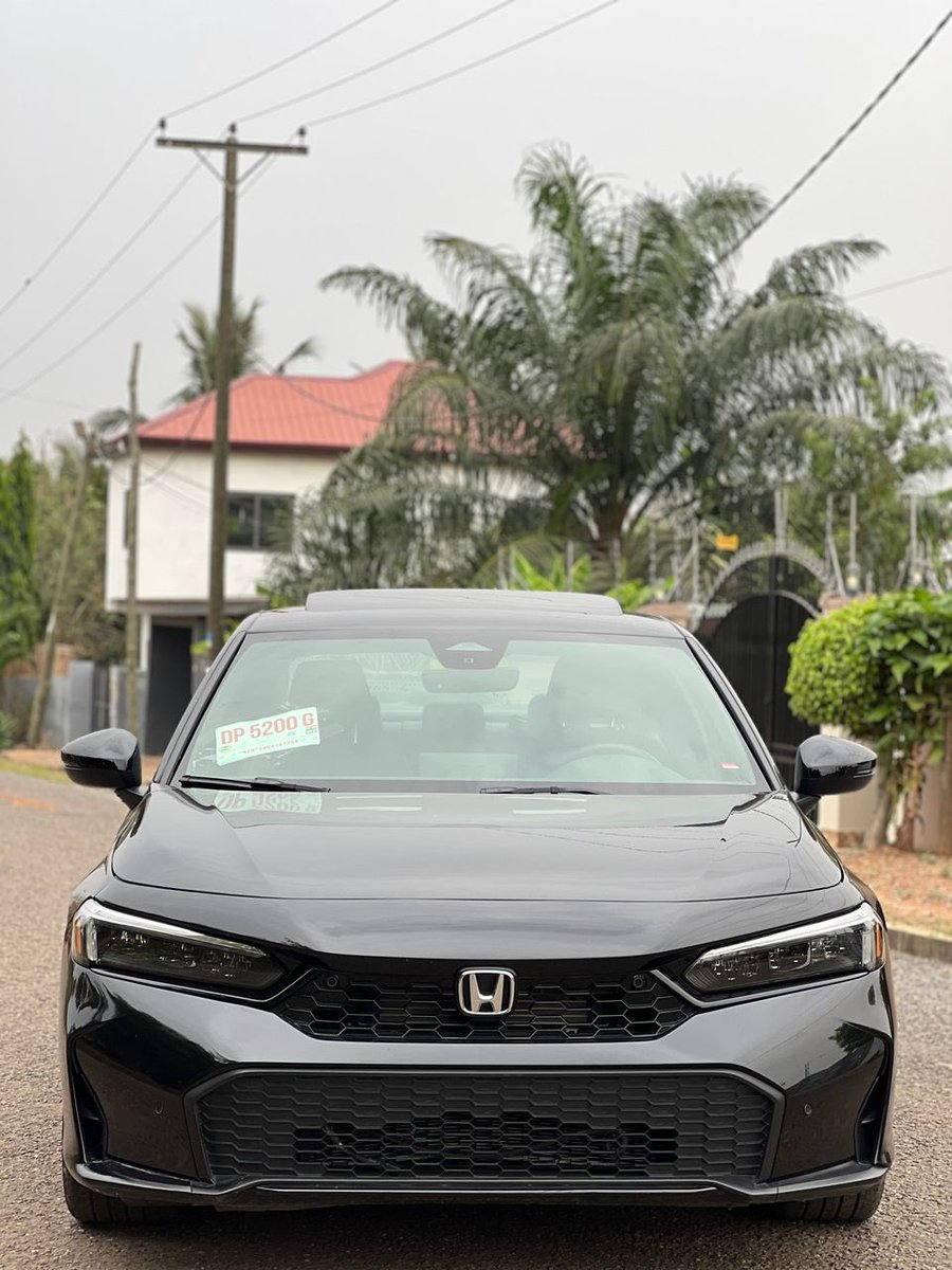 NEWARRIVALS17's tweet photo. 2025 Honda Civic Sport Touring Hybrid 
3,340 miles only 
Freshly cleared 
Keyless Entry/Start
Sunroof 
Leather seats
Touch infotainment system 
Rear view camera
Side camera
Price ¢465,000🇬🇭
Movable for business https://t.co/9AVjWrCZUp