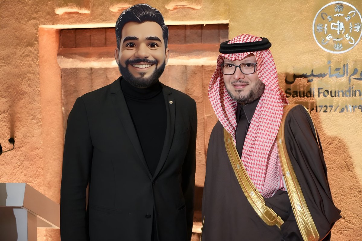 مع اللبق والذوق، معالي سفير مملكة الخير💚🇸🇦🇱🇧
<a href="/bukhariwaleeed/">Waleed A. Bukhari</a>