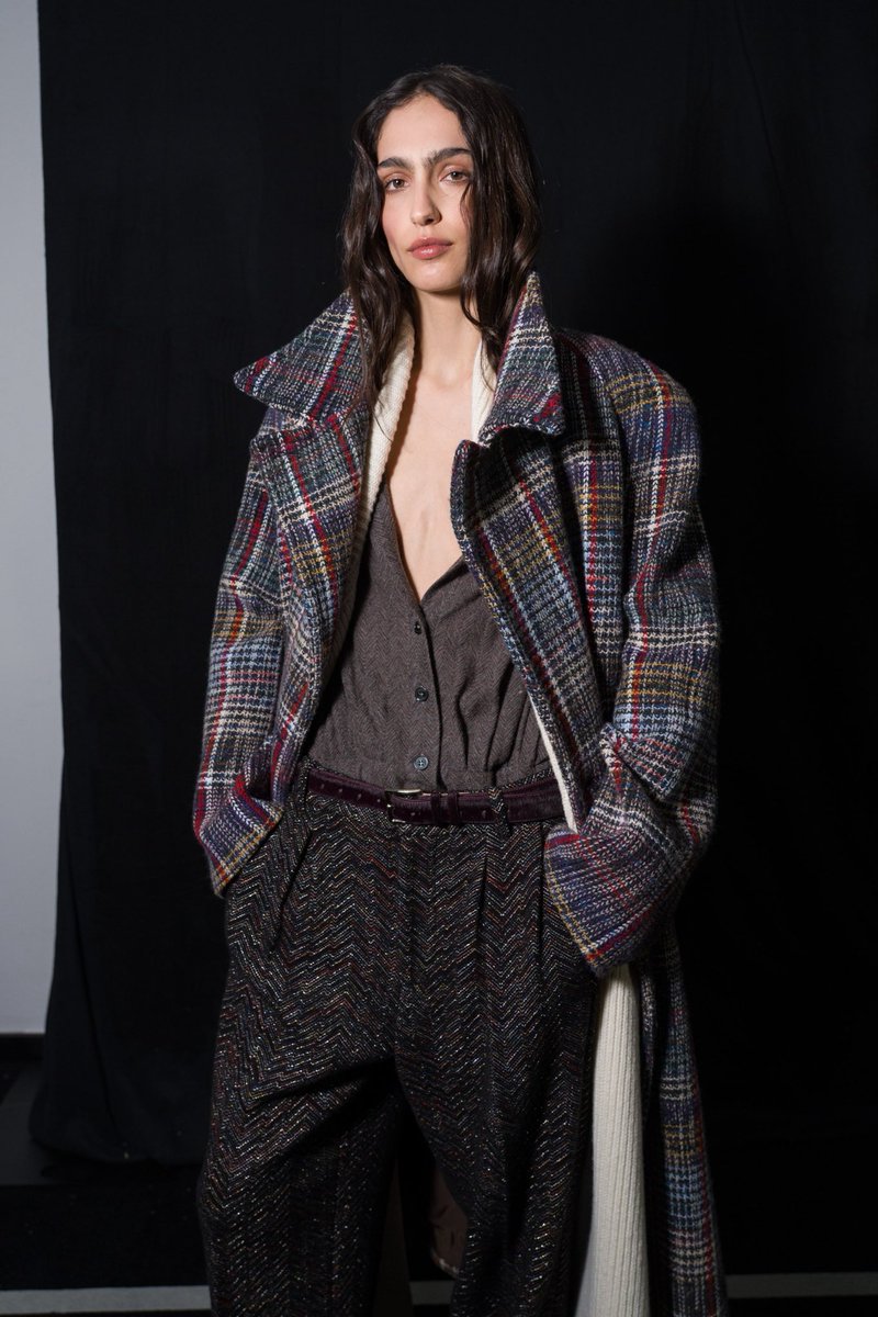 Milano Fashion Week tweet media