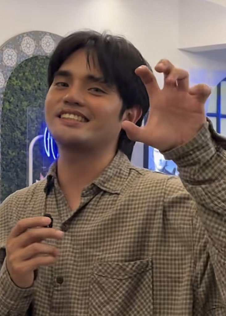 ૮ ˙Ⱉ˙ ა rawr !