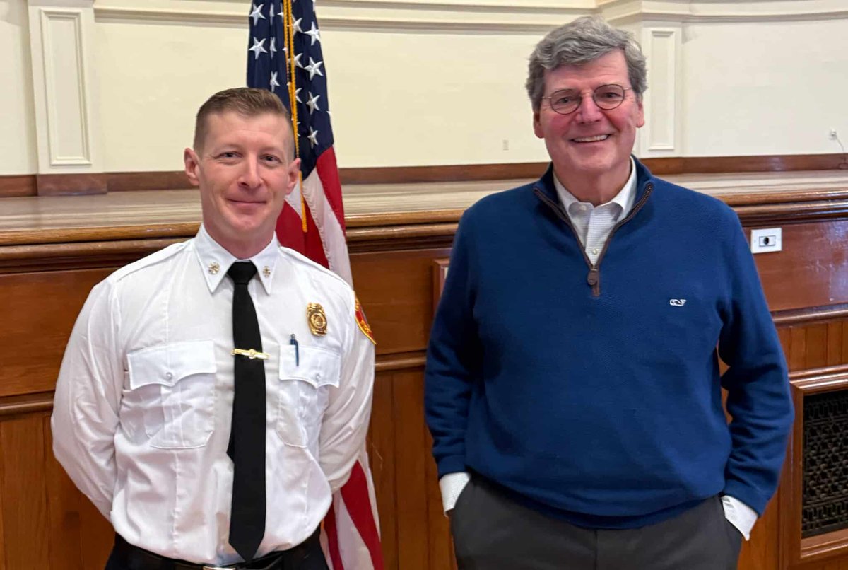 Gloucester Fire Dept tweet media